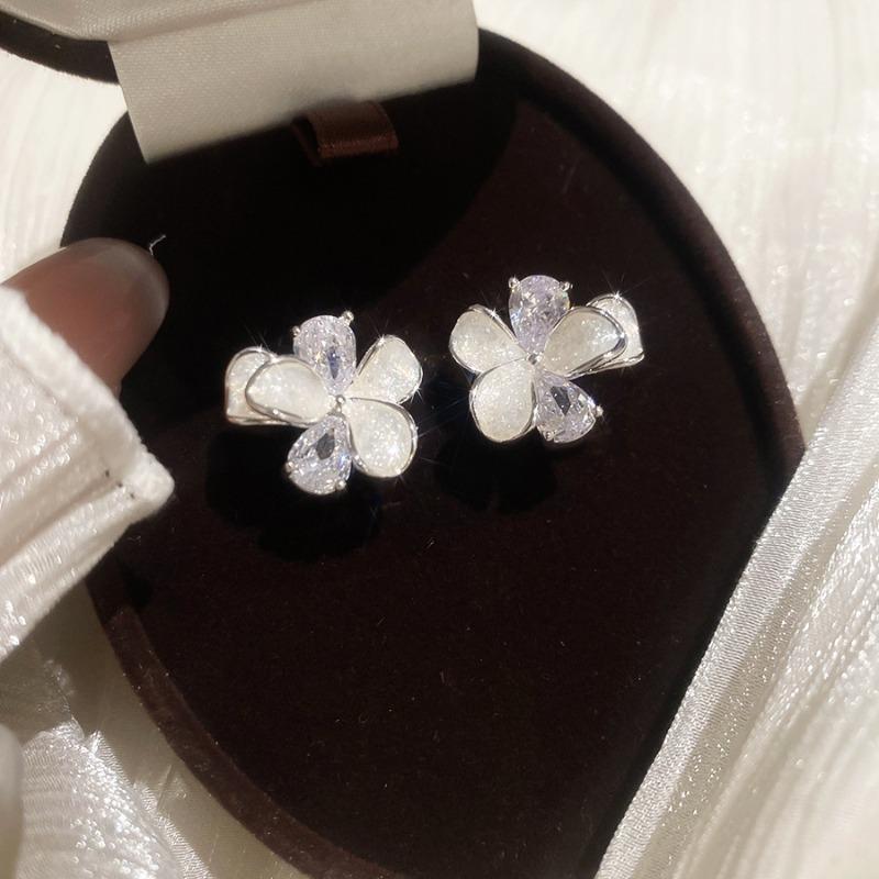 Silver Needle Dopamine Zircon Flower Stud Earrings Korean Version Sweet and Delicate Small Temperament Earrings Light Luxury High-end Earrings