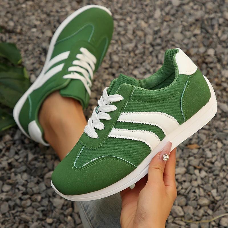 Fashion Women's Fashion White Striped Breathable Sneakers Lightweight Non Slip Sports Shoes for Women Red Green Lace Up Casual Sneakers