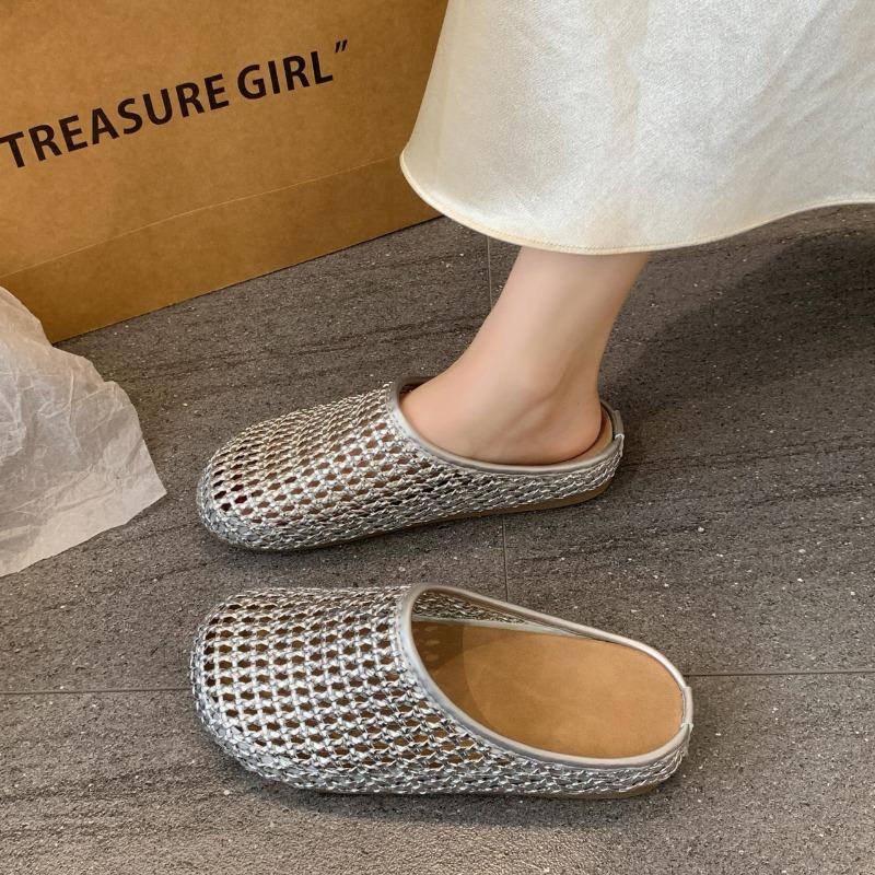 Fashion Women's Baotou Mesh Hollow Out Slipper Summer New Flat Sole Non Slip Breathable Lightweight Big Size Outdoor Half Slipper Sandal