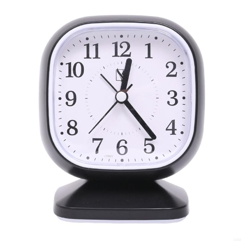 62KD Stylish Quiet Alarm Clock with Arabic Numerals Battery Operated No Ticking Analog Desk Clock for Children Bedroom