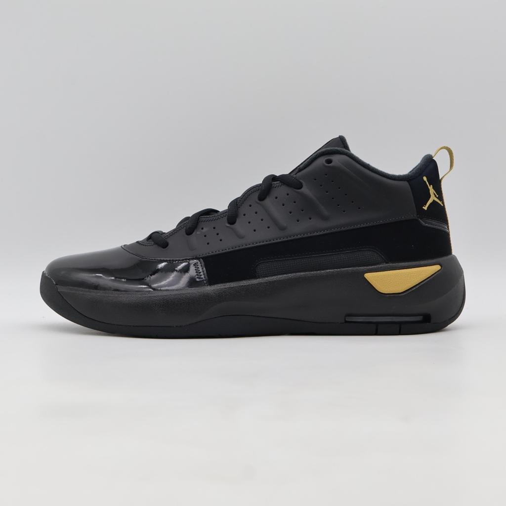 HQ2091-007 Nike Jordan Max Aura 7 Black Black Metallic Gold (Men's)