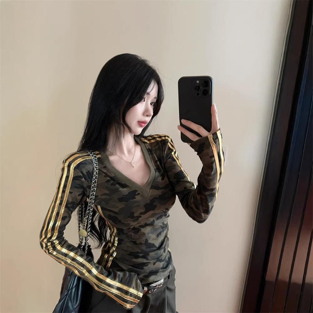 American Spice Girl Vintage Camouflage V-Neck Long Sleeve T-Shirt Women's Spring Shoulder Slim Skinny Inner Bottom Shirt Top Tide