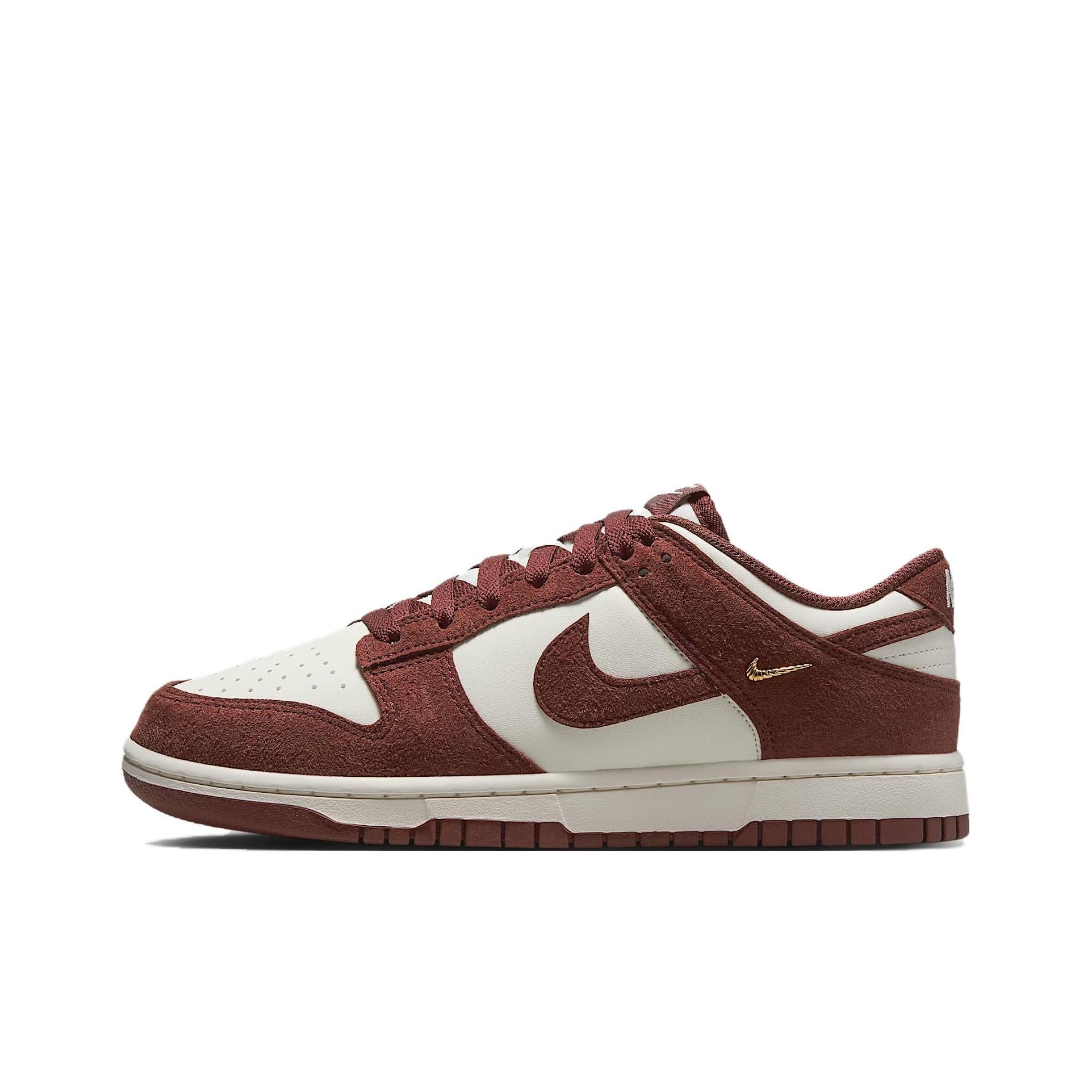 

Nike (WMNS) Dunk Low Sail Red Sepia IB4417-104 36.5