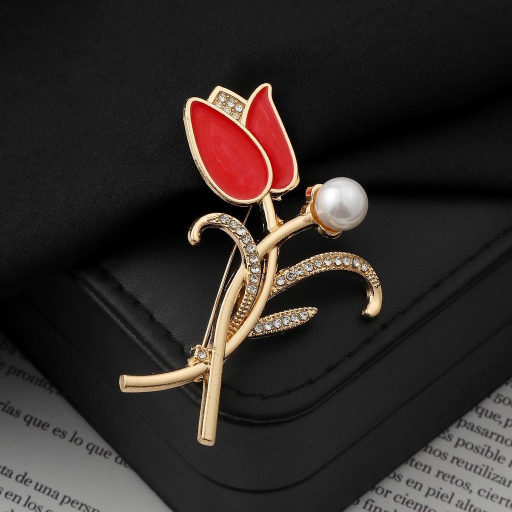 Elegant Versatile Light Luxury Corsage Brooch with Niche Design - Anti-Exposure Pin