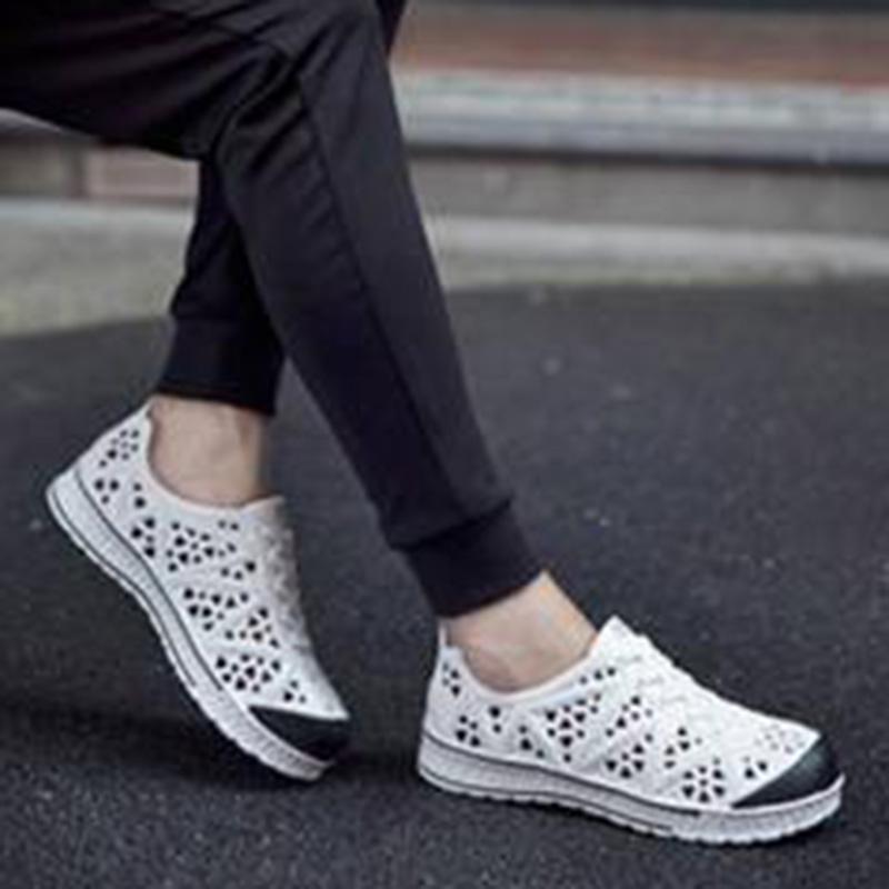 WTEMPO Herresandaler Sommer Myk Såle Lav Hæl Hul Blandet Farge Pustende Sklisikker Strandsko Tykk Såle EVA Ettstykke Plast Komfortabel Sandal