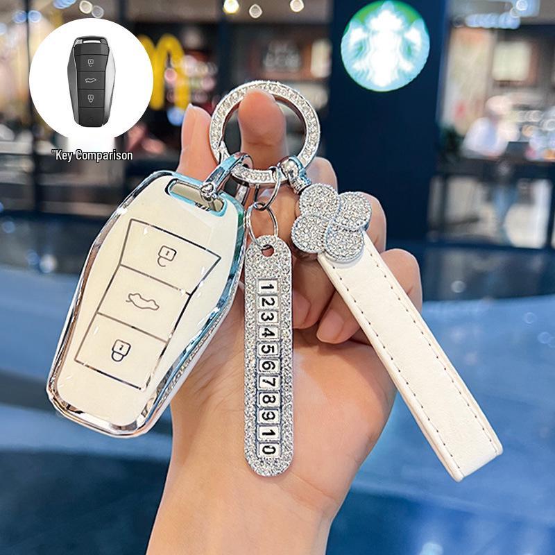Volkswagen Sol E10X & JAC VW QX Women's Key Case