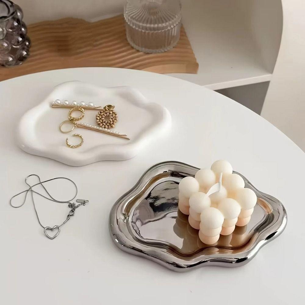 Ceramic Jewelry Storage Tray Light Luxury Cloud Shape Tray Earrings Necklace Display Plates Women
