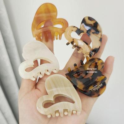 Heart-Shaped High-End Leopard Print Hair Claw Clip for Women - Small Acetate Temperament Ponytail Accessory