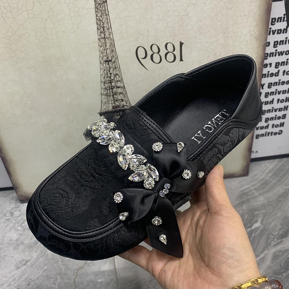 Summer Women Shoes Plus Size Fashion Rhinestone Female Flat Loafers Casual Women Mullers Retro Style Designer Ladies Shoes