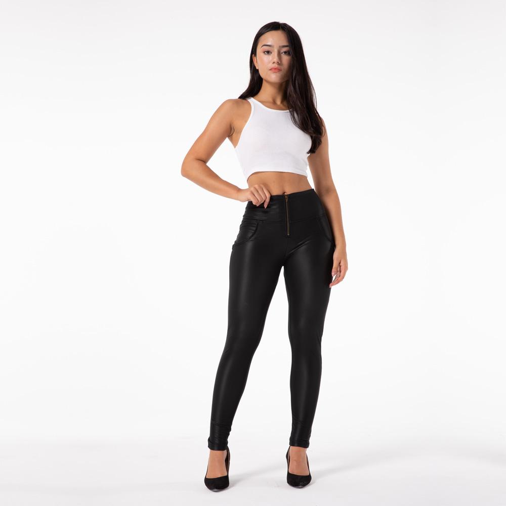 Shascullfites Melody Matte Black Bum 