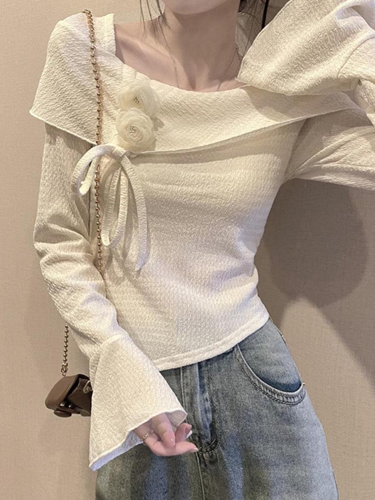 Women's Flare Sleeve One-Shoulder Knit Top with 3D Flower - Slimming & Flattering Autumn/Winter Sweater