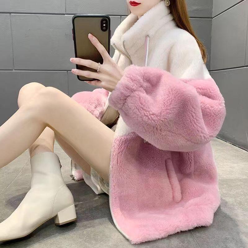 2024 Women's Autumn/Winter Korean Style Slimming Lambswool Coat