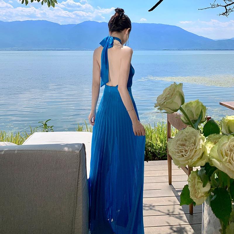 French Sexy Elegant High-end Temperament Seaside Vacation Neck Dress