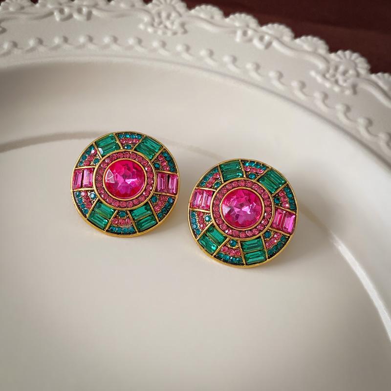 Medieval vintage earrings, court style niche high-end stud earrings Internet celebrity retro earrings jewelry women