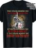 Herren Mittelalter Ritter Templer T-Shirt - Ritter in Schwerer Rüstung, Gekreuzte Schwerter & Schild Grafik