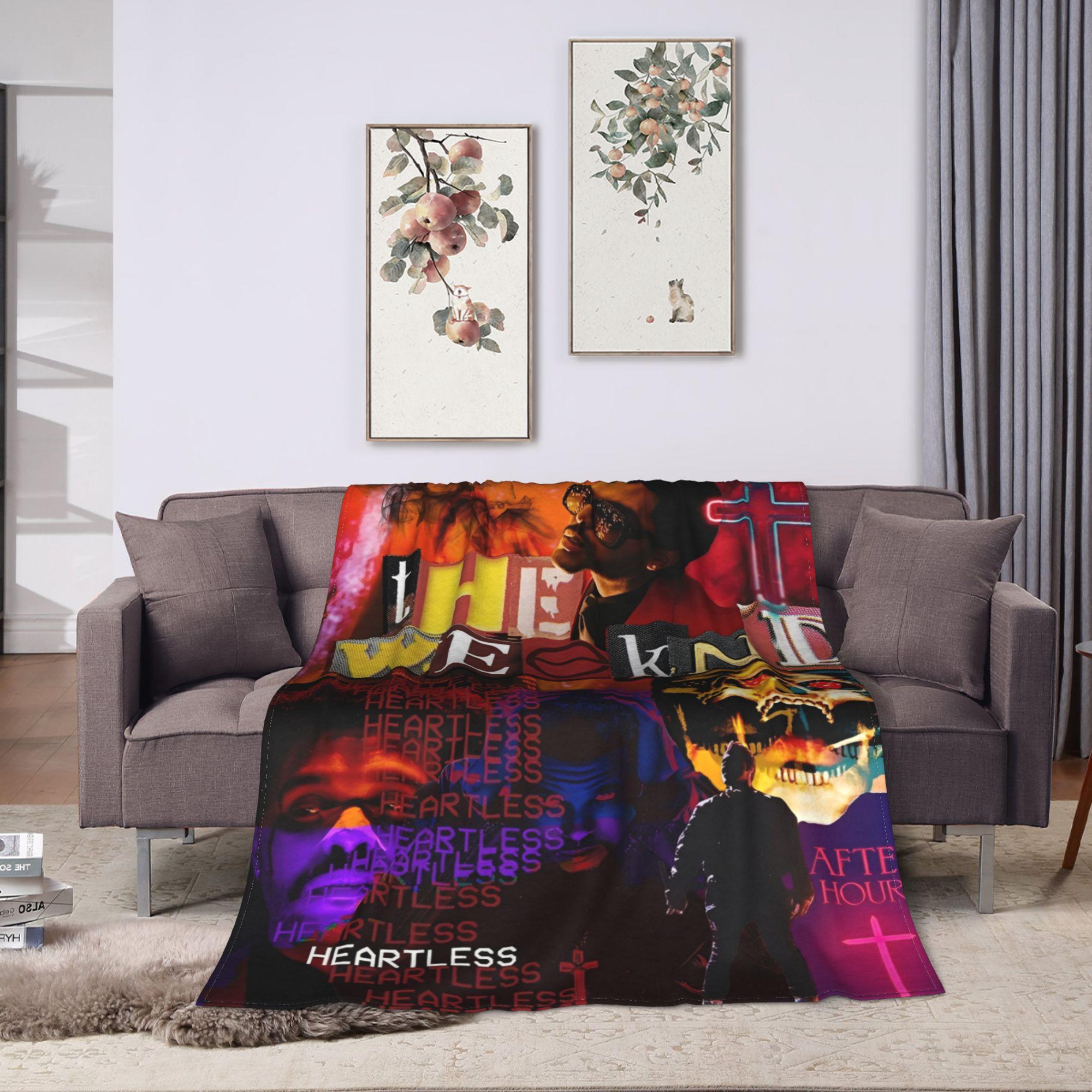 

The Weeknd Pop Blankets Flannel Textile Decor Portable Super Soft Throw Blankets for Sofa Couch Bedspreads 100x150cm