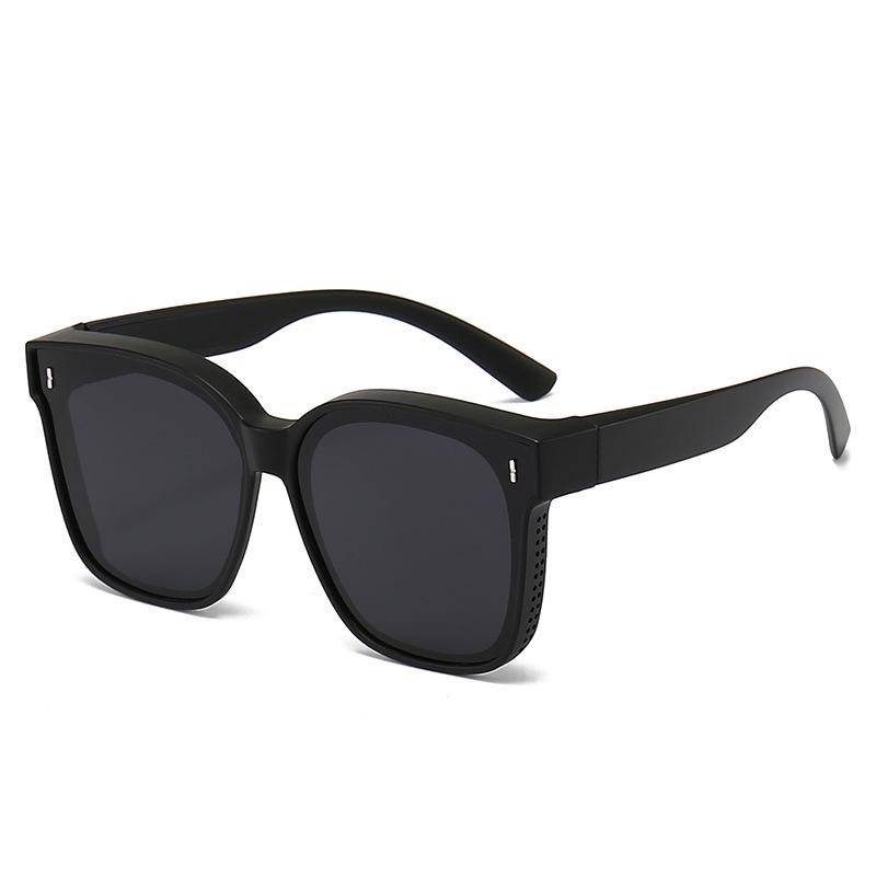 Polarized Clip-On Sunglasses for Over Prescription Glasses - Unisex, Perfect for Driving, Fashionable, Summer Style, Sun Protection