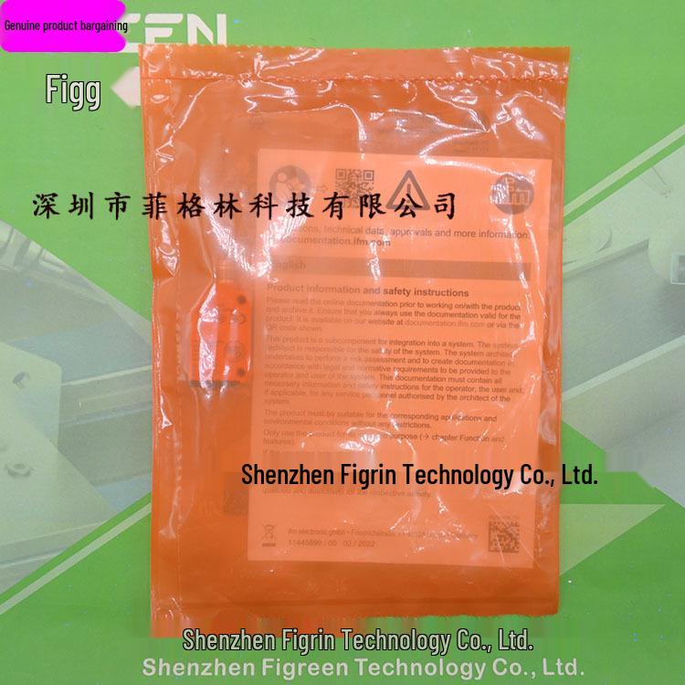 O6P202 German IFM Photoelectric Sensor - Actual Item Photo