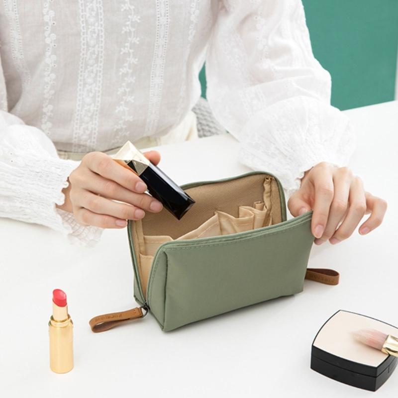 Travel Friendly Cosmetic Pouches With Multiple Compartments Waterproof Nylon Materials Portable Makeup Organizers