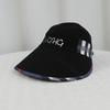 Cappello da sole estivo a tesa larga da donna, cappello da sole a quadri alla moda e versatile, cappello da sole per il tempo libero all'aperto e i viaggi