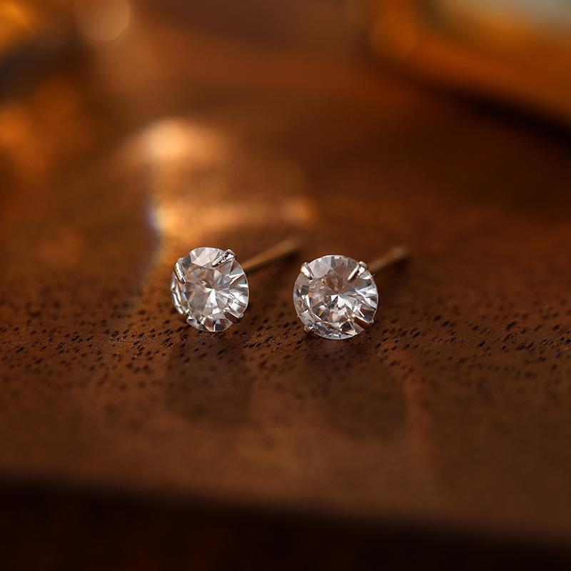 

Серьги Banyan Tree S999 из стерлингового серебра с четырьмя квадратными когтями и цирконием, гипоаллергенные и подходят всем женщинам с проколотыми ушами Zircon-Round, 4mm