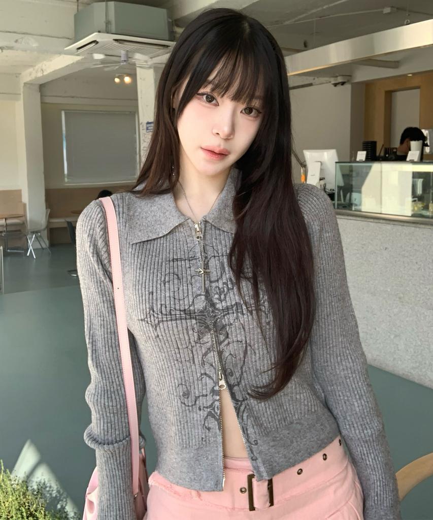 Damiswi Cross Print Ribbed Knit Zip-Up_Gray