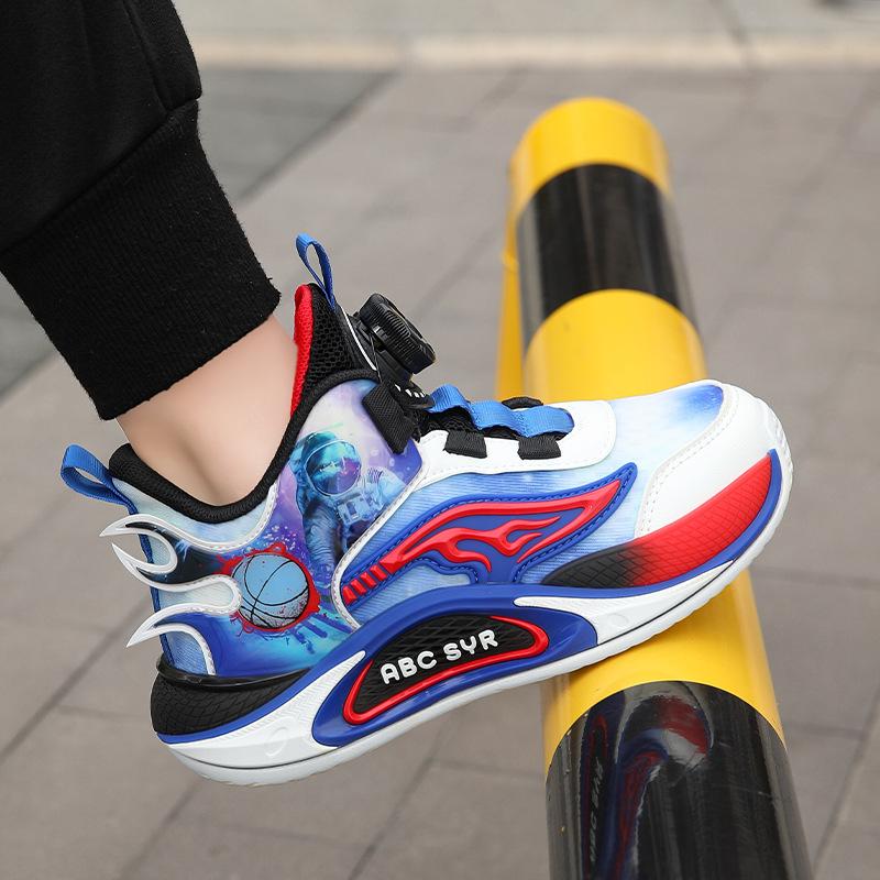 Children's sports shoes 2025 new spring and autumn primary school students boys mesh breathable non-slip actual combat boys basketball shoes