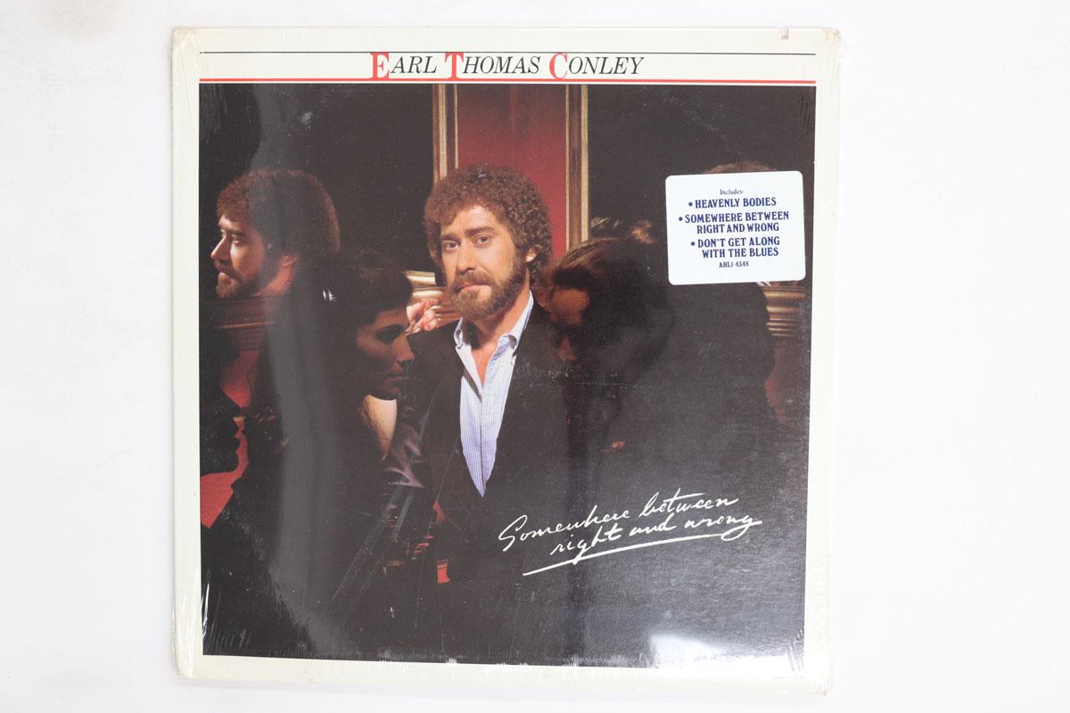 Виниловая пластинка EARL THOMAS CONLEY Somewhere Between Right And Wrong AHL14348 RCA 1982 Канада КантриФолк Б/у