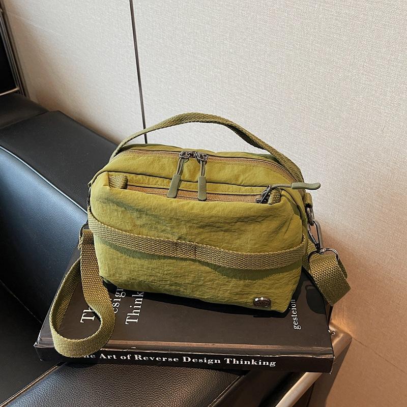 Niche Design Waterproof Oxford Cloth Small Square Bag Casual Messenger Bag Versatile Bag Shoulder Bag Lightweight Mobile Phone Bag