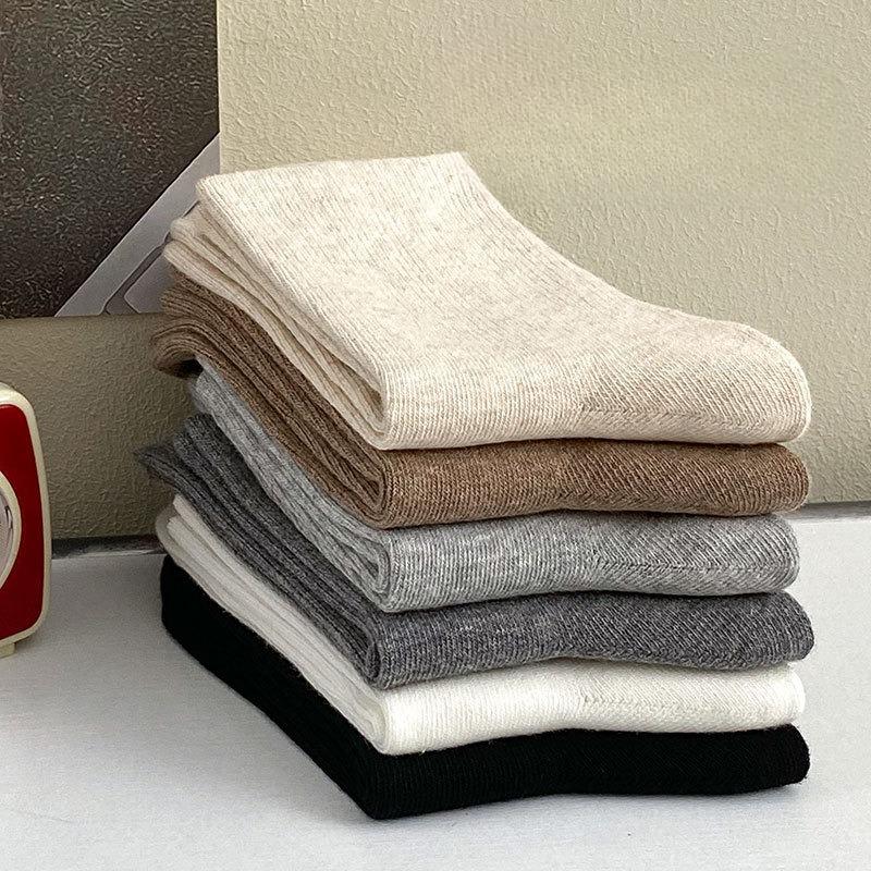 Women's Mid-calf Socks for Autumn and Winter, Cotton Socks, College-style Women's Socks, Versatile Spring and Autumn Casual Pile Socks