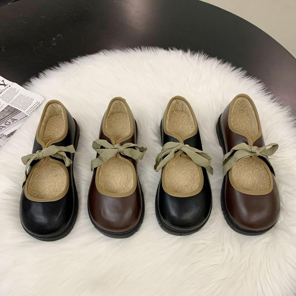 Fashion Fairy Shoes Shallow Mouth Grandma Shoes Girl 2025 Autumn and Winter New French Evening Wind with Skirt Gentle Single Shoes Girl