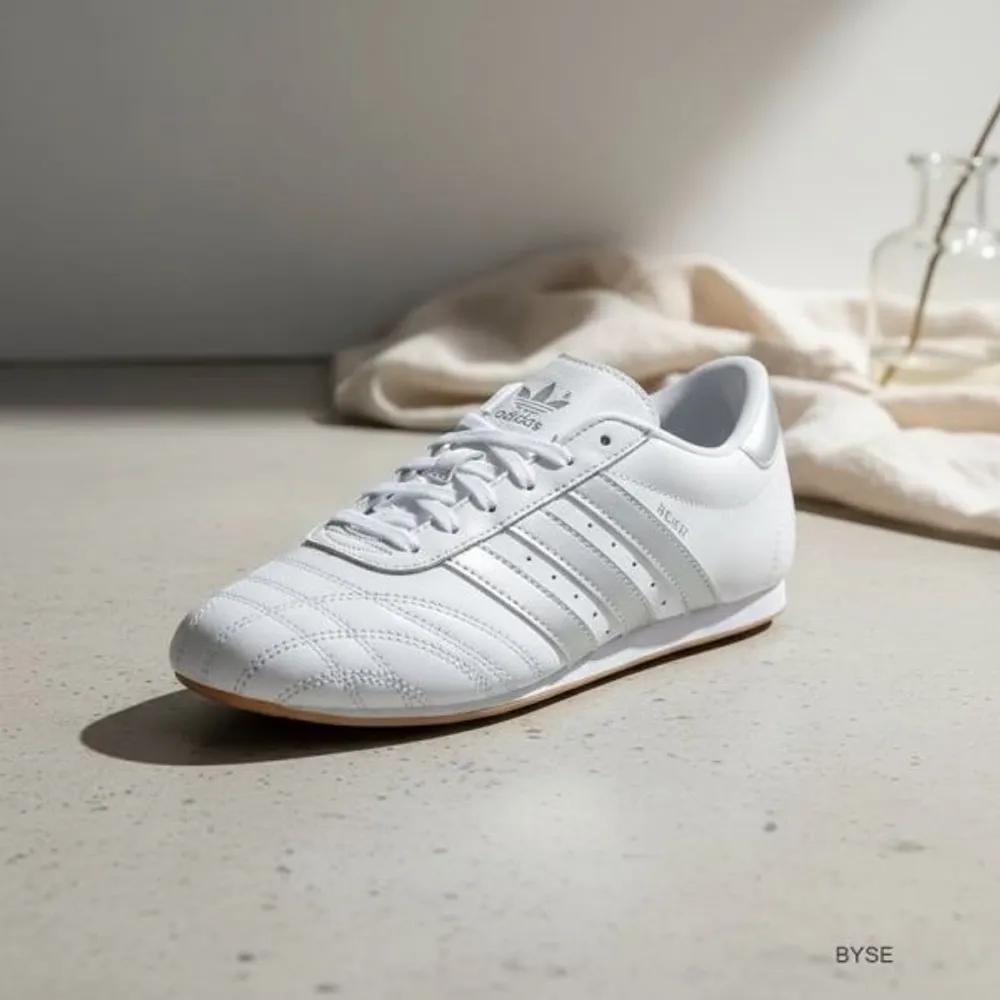 adidas Taekwondo Lace Sneakers Cloud White Silver Metallic 471658