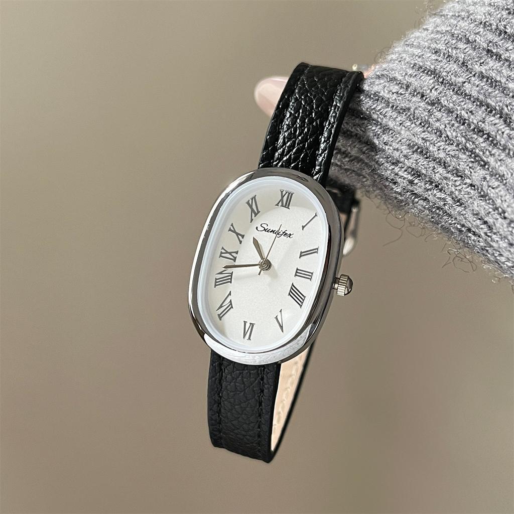 Montre Mode Rétro Style Hong Kong pour Femmes Simple et Polyvalente Échelle Romaine Montre à Quartz Bracelet