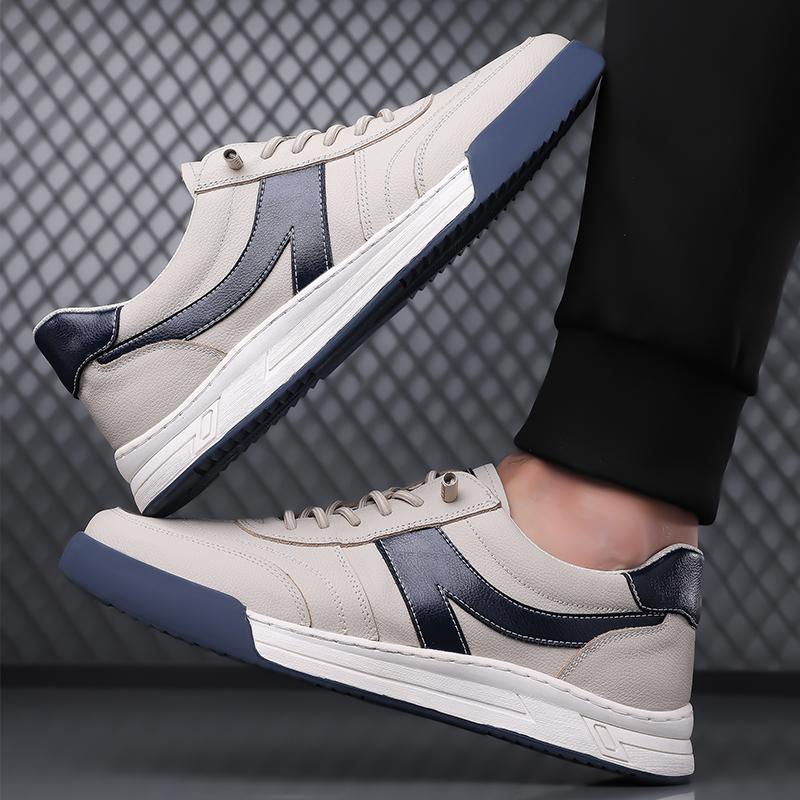 Fashion Men's Vulcanize Shoes 2025 New Skate Shoes Luxury Brand Male Comfortable Flats Men Leather Fashion Men Outdoor Walking Footwear