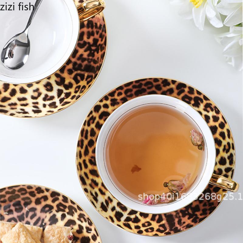 Retro keramický hrnek na kávu a podšálek se zvířecím potiskem Leopard Odpolední čajové šálky Snídaňový šálek Šálky na vodu Hrnky na mléko Šálky na mléčný čaj Šálek na čaj