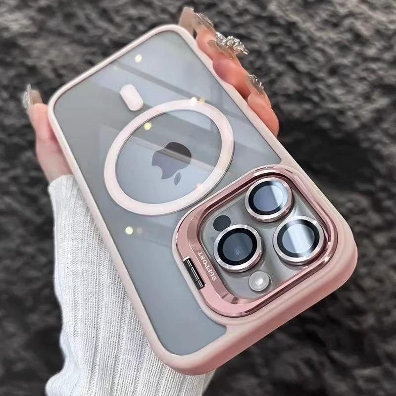 Magnetic all-inclusive anti-drop mobile phone case is suitable for Apple 16ProMax high-transparency lens holder protective case.