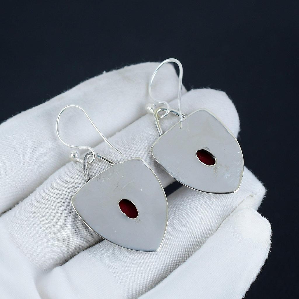 Náušnice s přírodním červeným korálem, náušnice ze sterlingového stříbra 925, ručně vyráběné boho stříbrné visací náušnice, zásnubní dárek