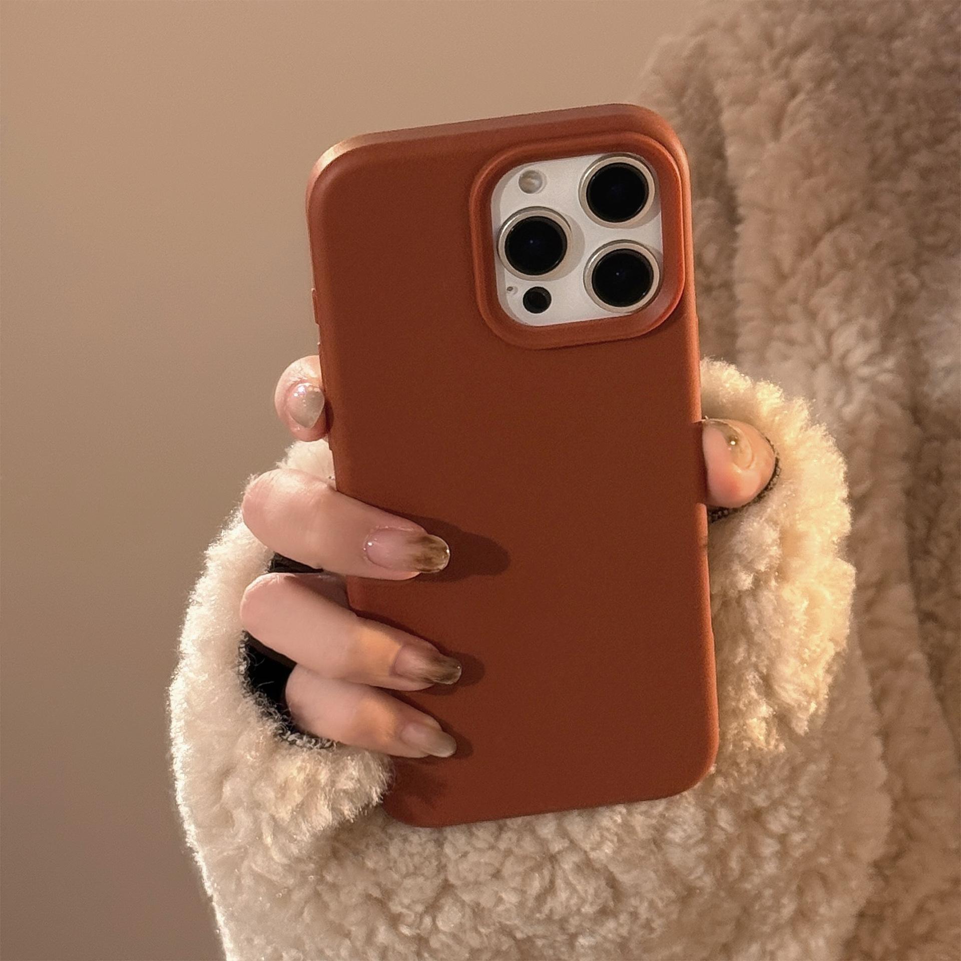 

Ретро Однотонный Матовый Мягкий Чехол Для Телефона Для iPhone 17 Air 16 15 14 13 12 Pro Max 11 Plus Ударопрочный Силиконовый Бампер Задняя Крышка For iPhone 16 Pro Max красный