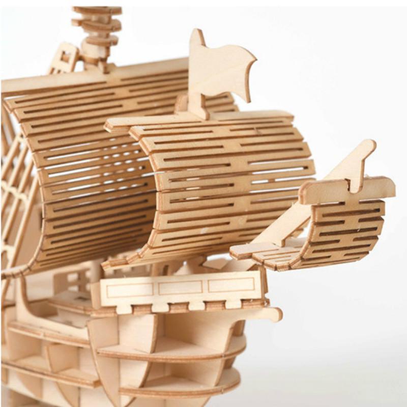 DIY  Sailing Ship Toys 3D Wooden Puzzle Toy Assembly Wood Craft Kits Desk Decoration for Children Kids