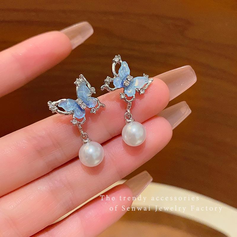 2025 Trendy Korean Micro-Inlaid Zircon Bow Earrings with S925 Silver Needle and Pearl for Women