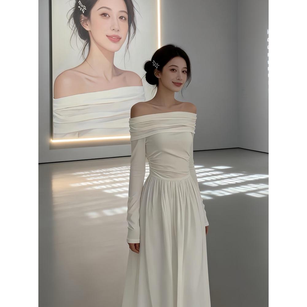 Off-White One-Shoulder Long-Sleeve Maxi Dress - 2026 High-End French Style Spring Collection