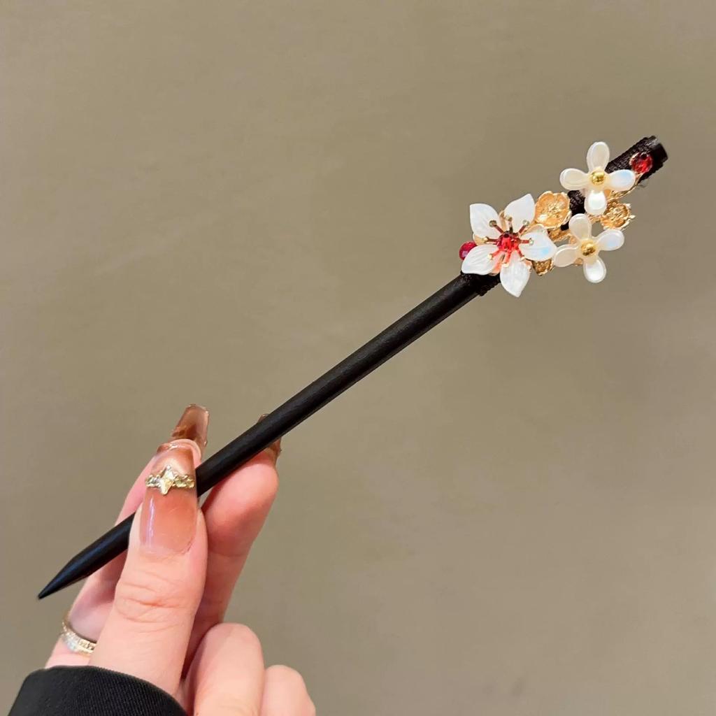 Antique Wooden Hairpin Women's Elegant Hair Stick New Chinese Simple Cheongsam Hairpin Headwear Jewelry Hair Accessories