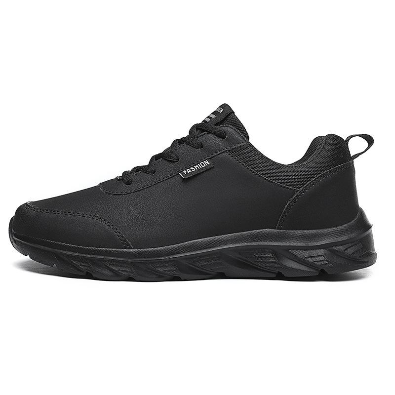 Autumn and winter large size 46 lightweight soft sole men's sports shoes leather surface casual running travel shoes spot