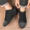 Fashion Black Men's Low Top Board Shoes Men Designer Rivet Bling Punk Board Shoes Fashion Flat Casual Lace-Up Punk Style Cement Ground