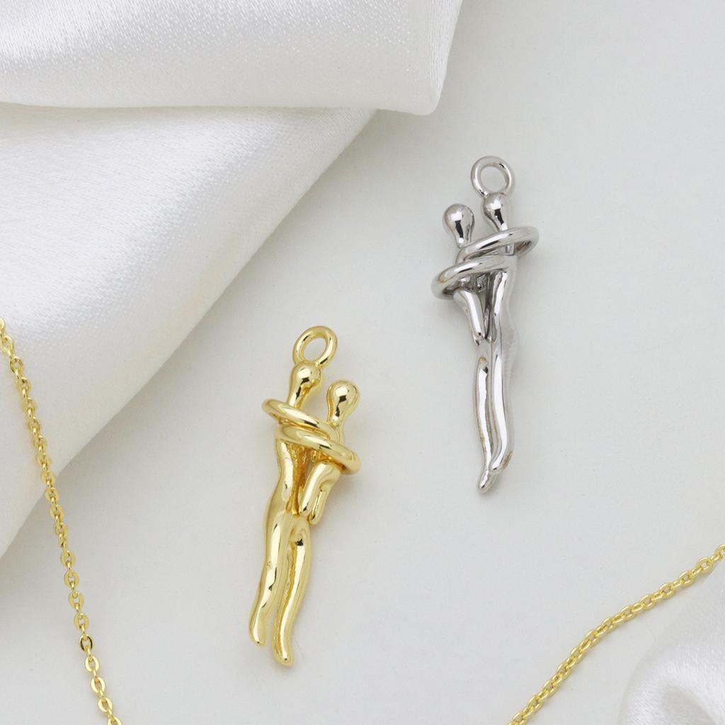 Copper Gold-Plated Simple Personalized Child Baby Hug Necklace Pendant