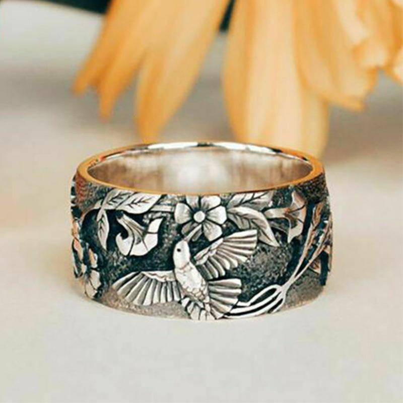 1Pc Titanium Steel Chrysanthemum Bird Ring European and American Retro Thai Silver Black Flower Gender Neutral Engagement Ring