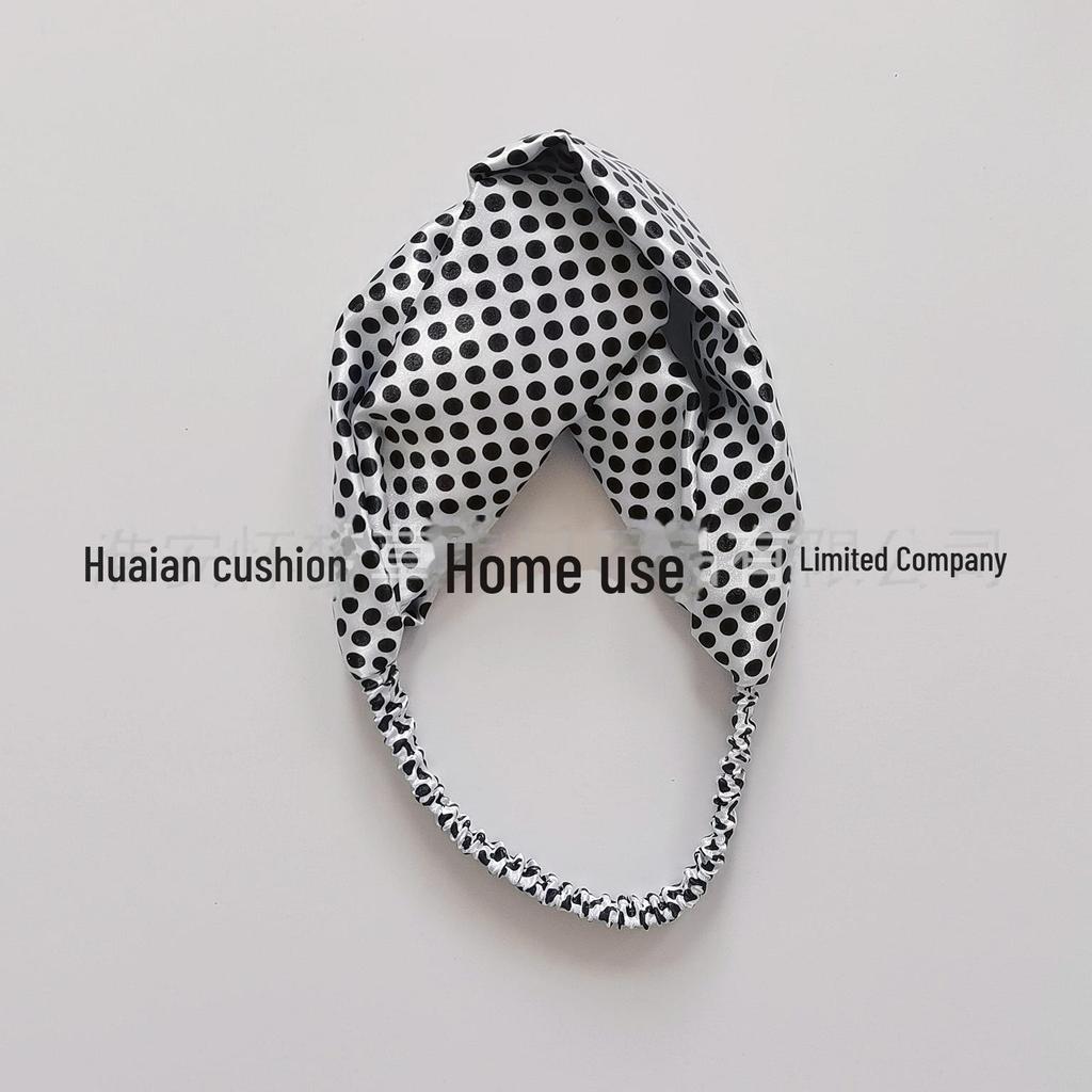 Seidenaugenmaske mit Leopardenmuster und Zubehörset: Enthält Kissenbezug, Haarband, Stirnband und lichtundurchlässige Schlafmaske.