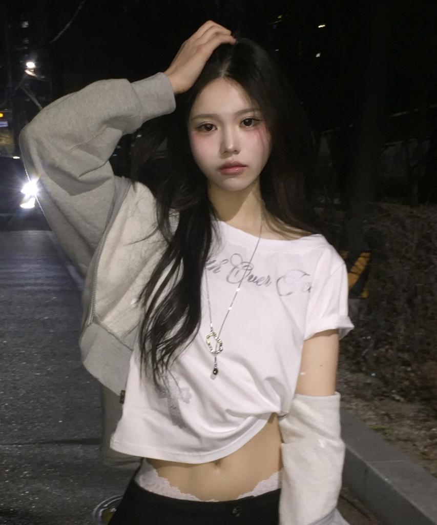 IFYOUWANT Grace One-Shoulder Tee White