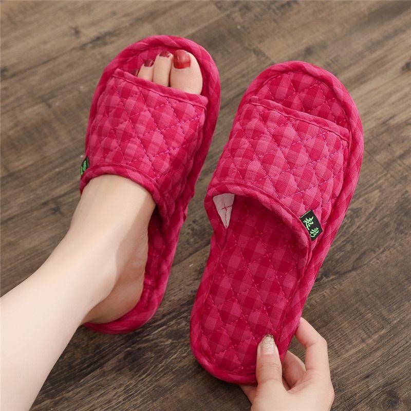 Cloth bottom slippers couple fresh and versatile home indoor silent silent does not hurt the wooden floor men's and women's four seasons