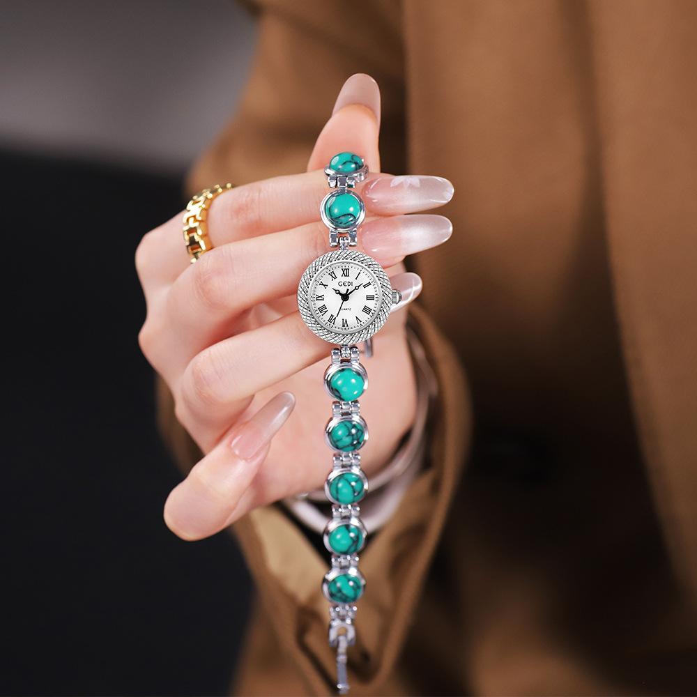 Medieval Light Luxury High-End Colorful Bracelet Watch Niche High-End Opal Chain Quartz Watch